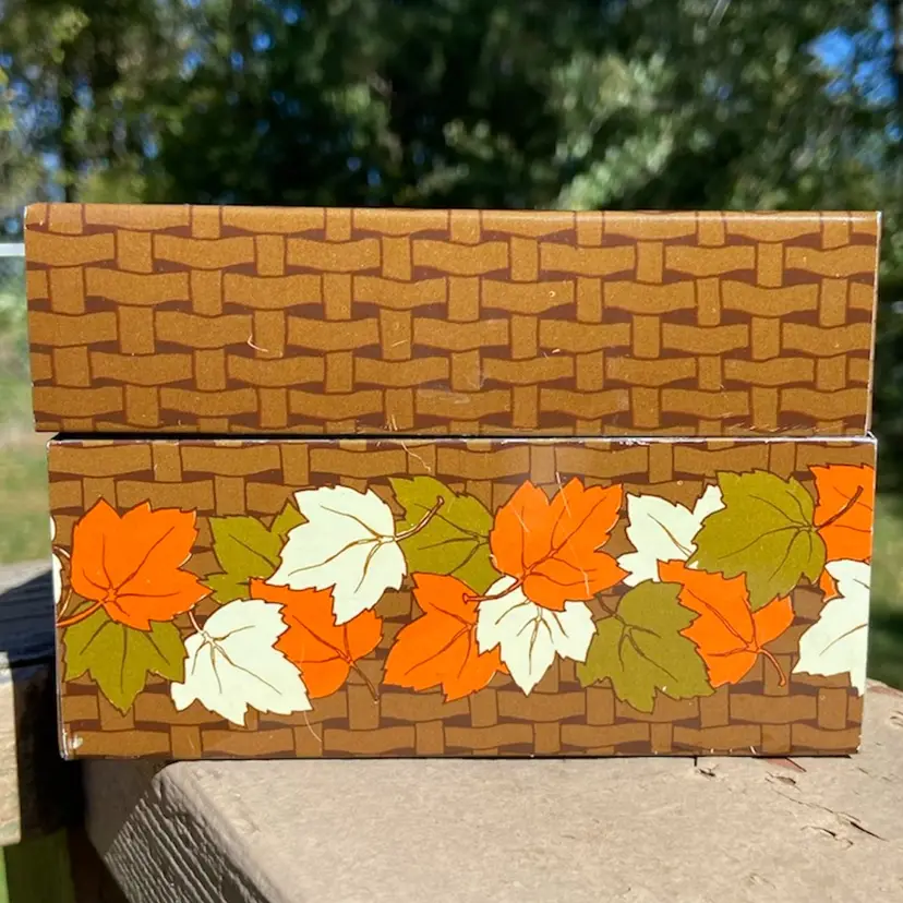 Recipe Box With Fall Leaves & Basket Weave Decor. Marked Syndicate Mfg. Co., Phoenixville, Penna.