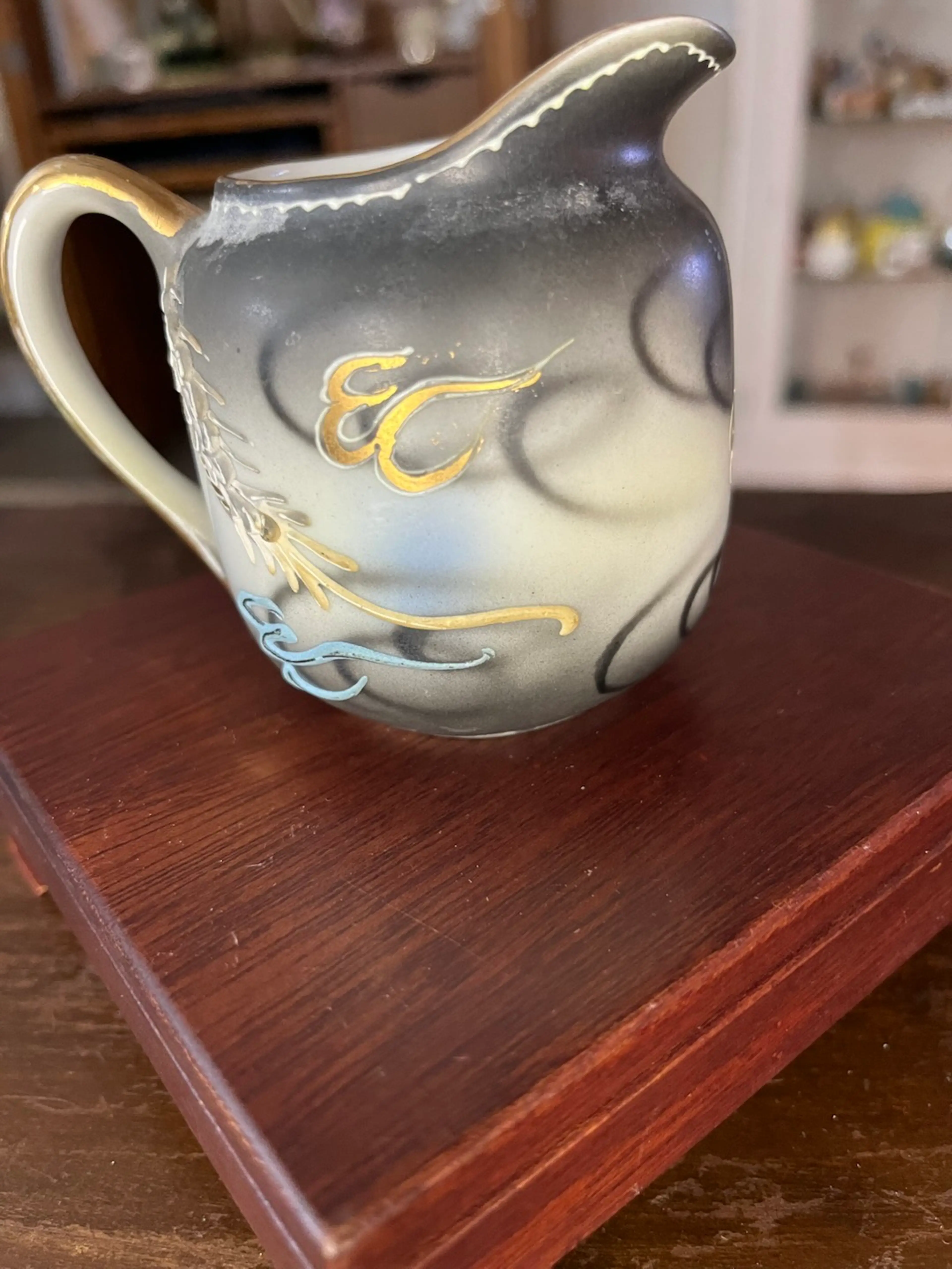 Image 3 of 5