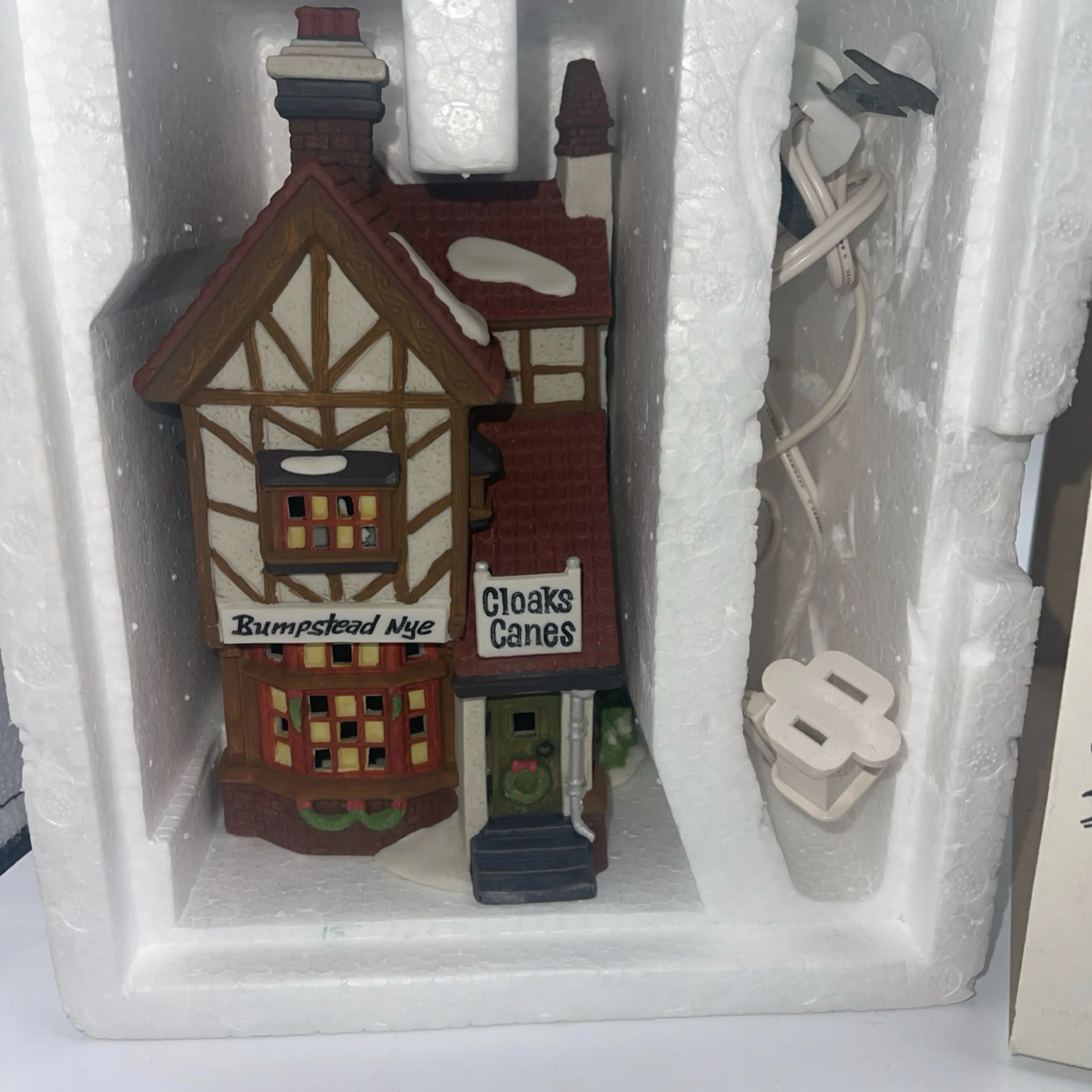 Image 4 of 7