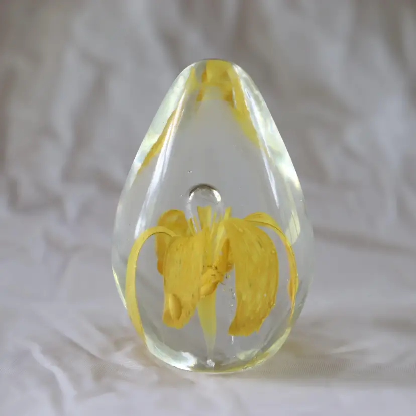 Art Glass Paperweight Yellow Flower with Bubble Cone Egg Shaped 3" B25