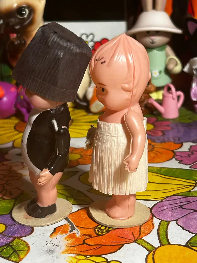 Cute Celluloid Jointed Doll Bride and Groom