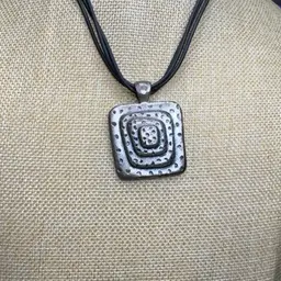 #315 Antique Mall Jewelry (12/14) 15-17” Me