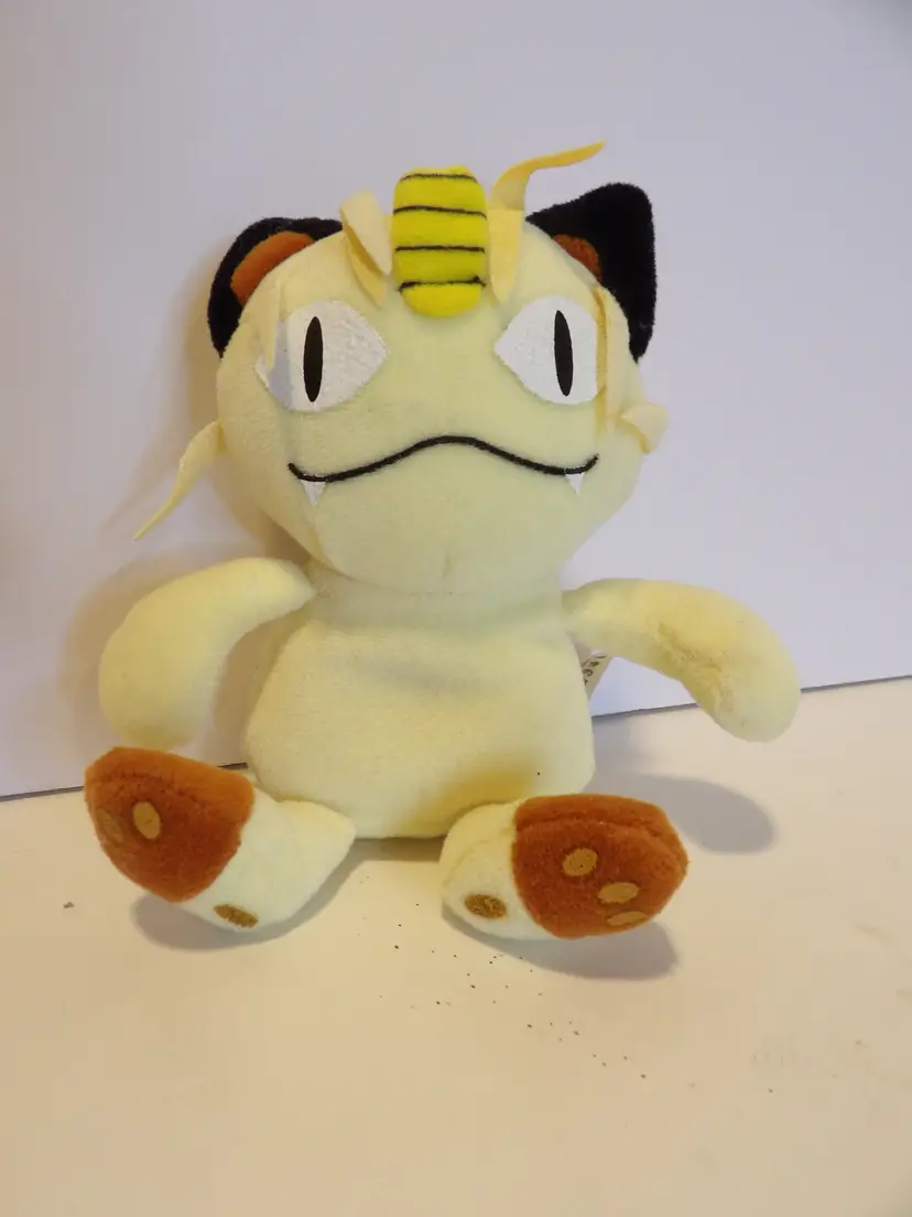 *- Vintage Pokémon Meowth Plush 7" Hasbro 1998 Nintendo Creature Game Freak