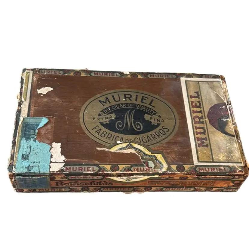 Cigar Box Full Of Vintage And Antique Buttons