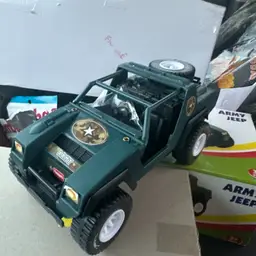 Funskool Green Army Jeep(5Rings)