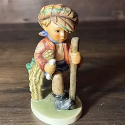 Hu041. Hummel Figurine Secret Path