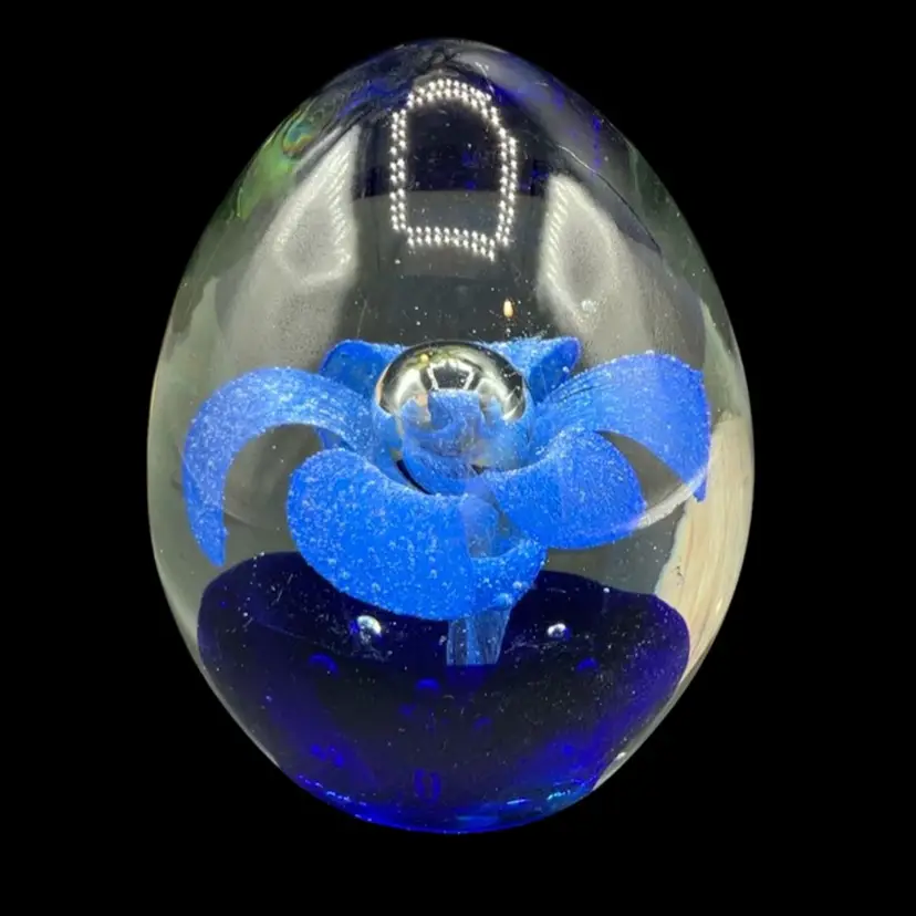 z.Big Blue Trumpet Flower Paperweight Stunning 4.25"
