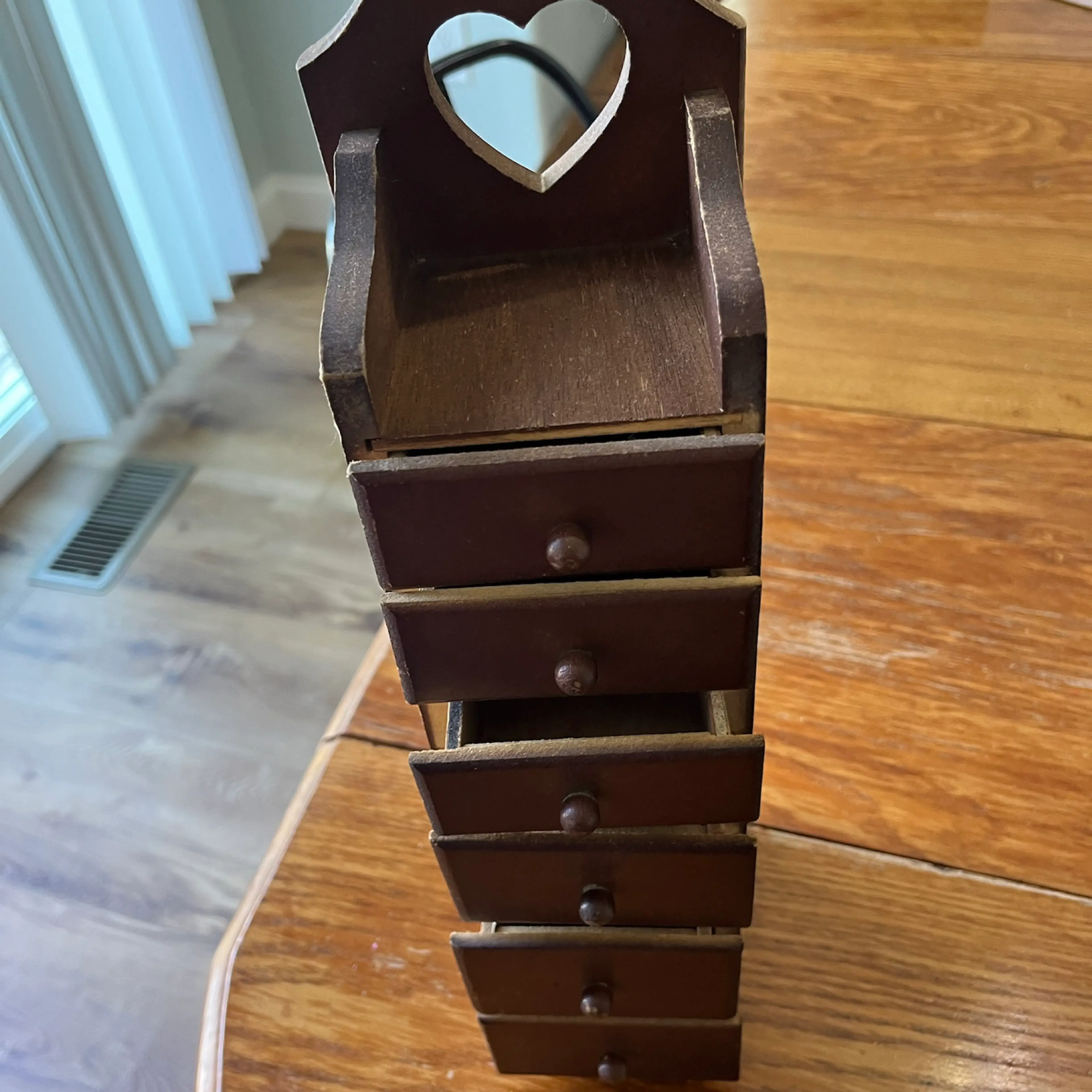 Image 4 of 6