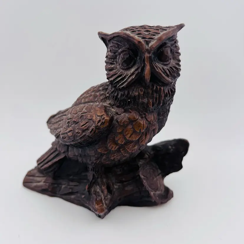 Vintage Red Mill Folk Art Walnut Shell Owl Figurine 4.5”