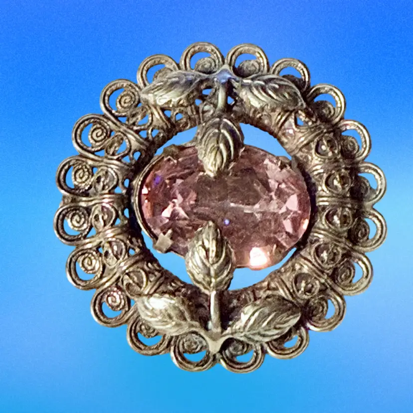Vintage Ornate Faceted Pink Glass Leaf Accent Goldtone Brooch