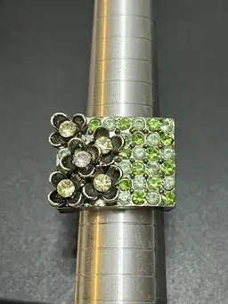 Vintage Silvertone Floral Green Rhinestone Adjustable Ring