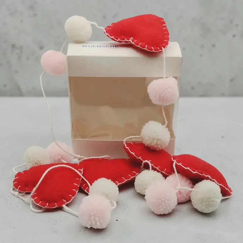 Felted Red Hearts Pink and White Pom Poms Garland 4-foot Valentine Decor