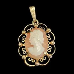Vintage Sorrento Italy Gold Fill And Cameo Pendant