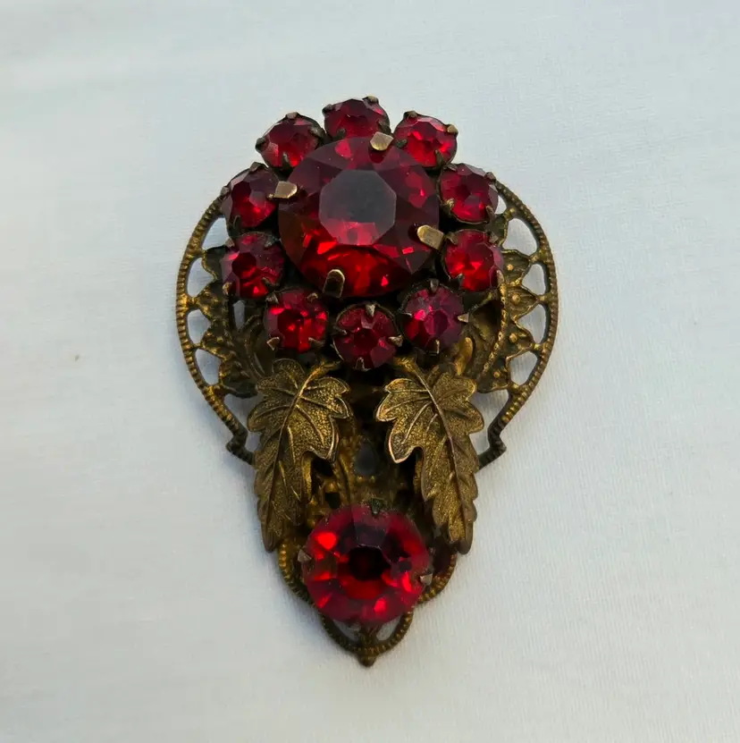 Jewelry Coro Dress Clip Art Deco "R" Mark 1⅝" Metal & Red Rhinestones Vintage