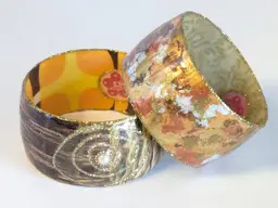 Vintage Iris Design Set of Bangle Bracelets Autumn Colors