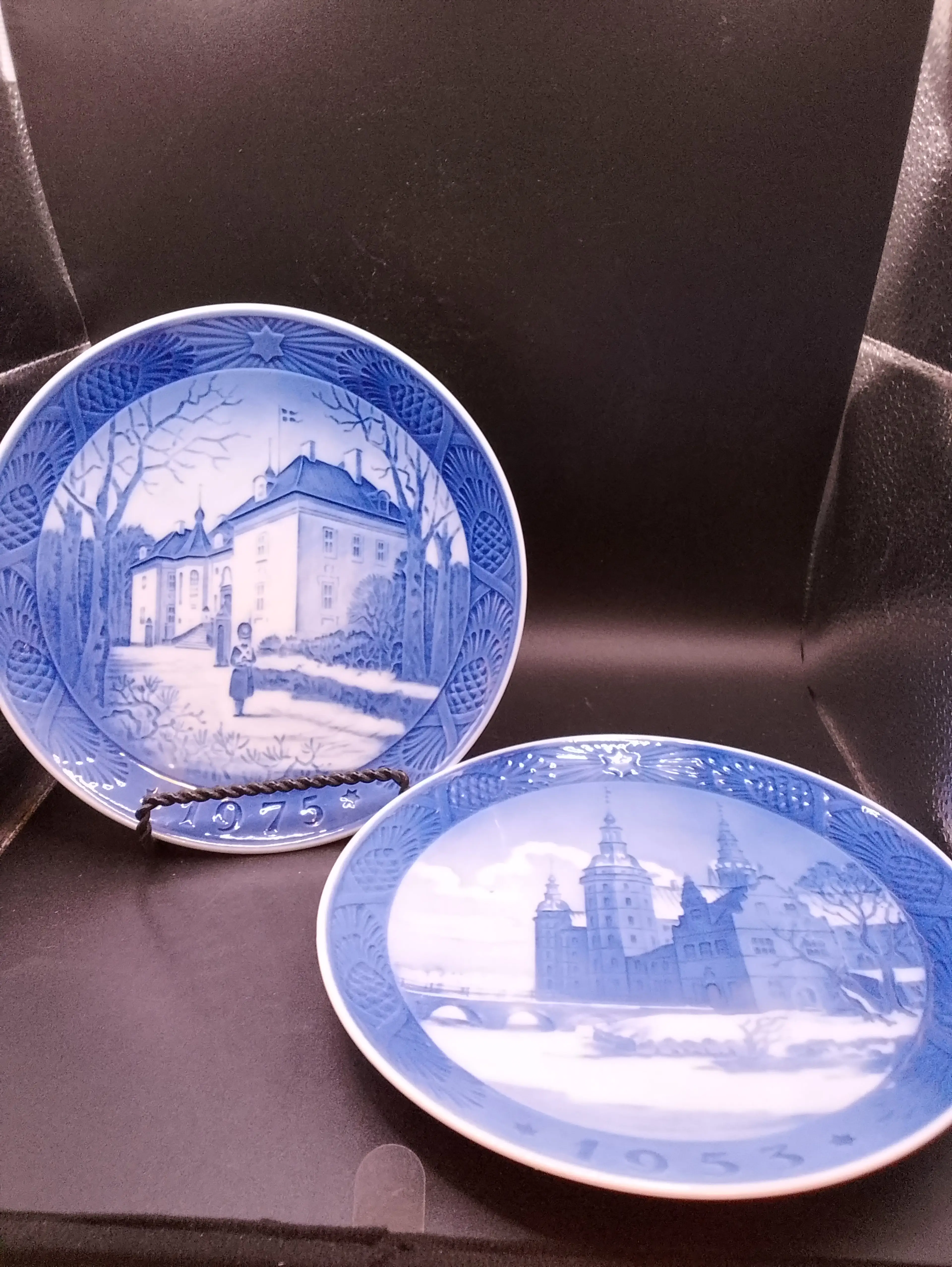 Image 1 of 5