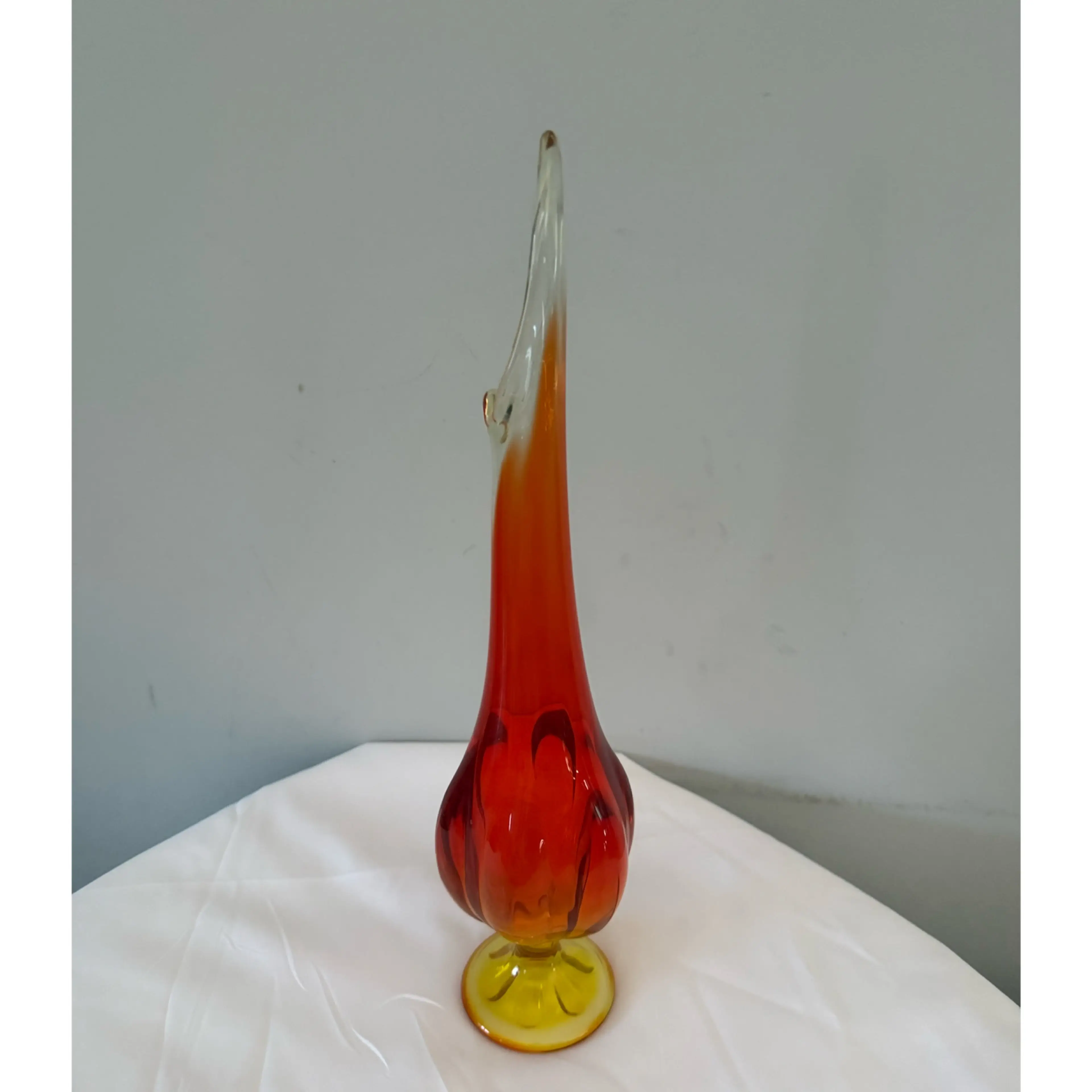 Image 2 of 6