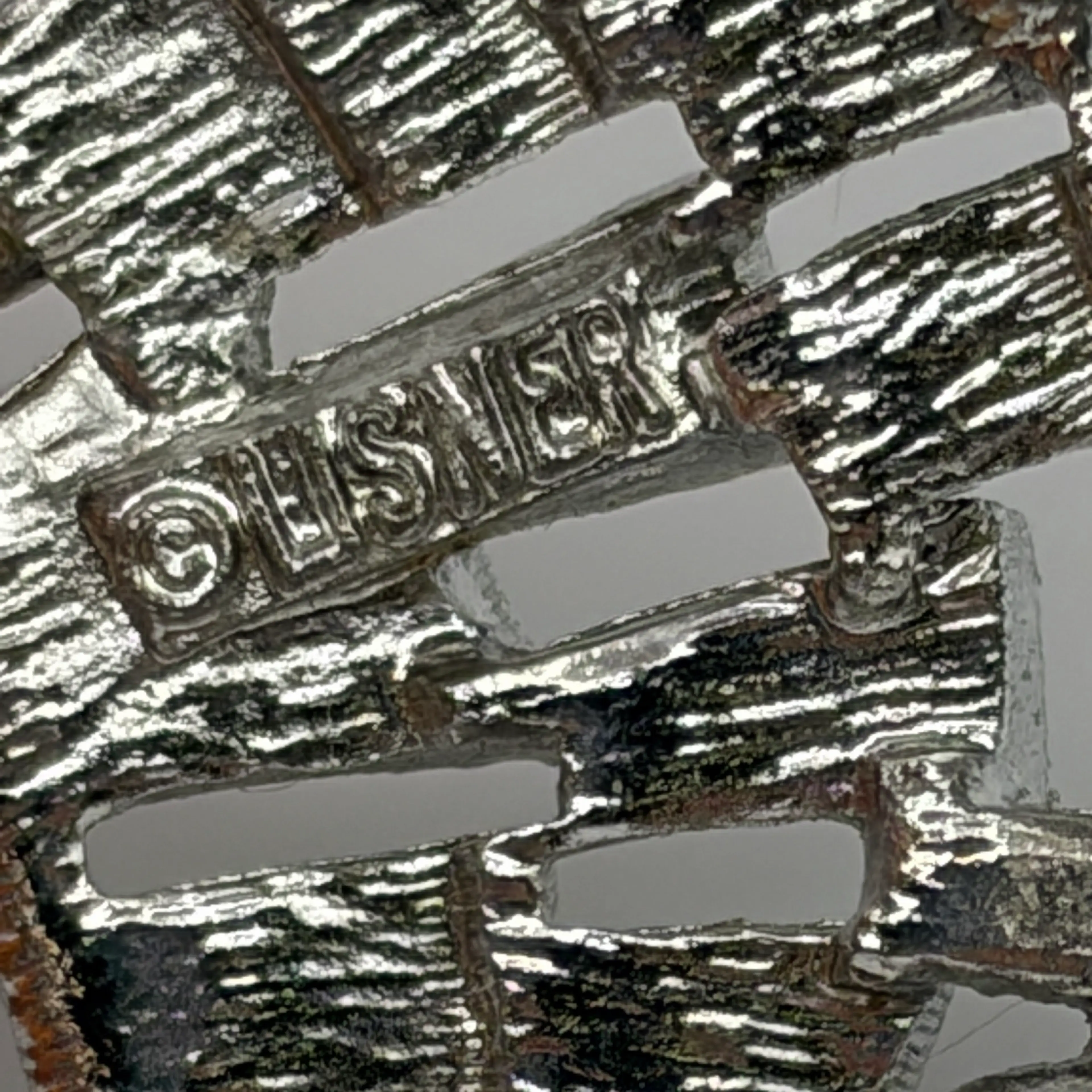 Image 4 of 5