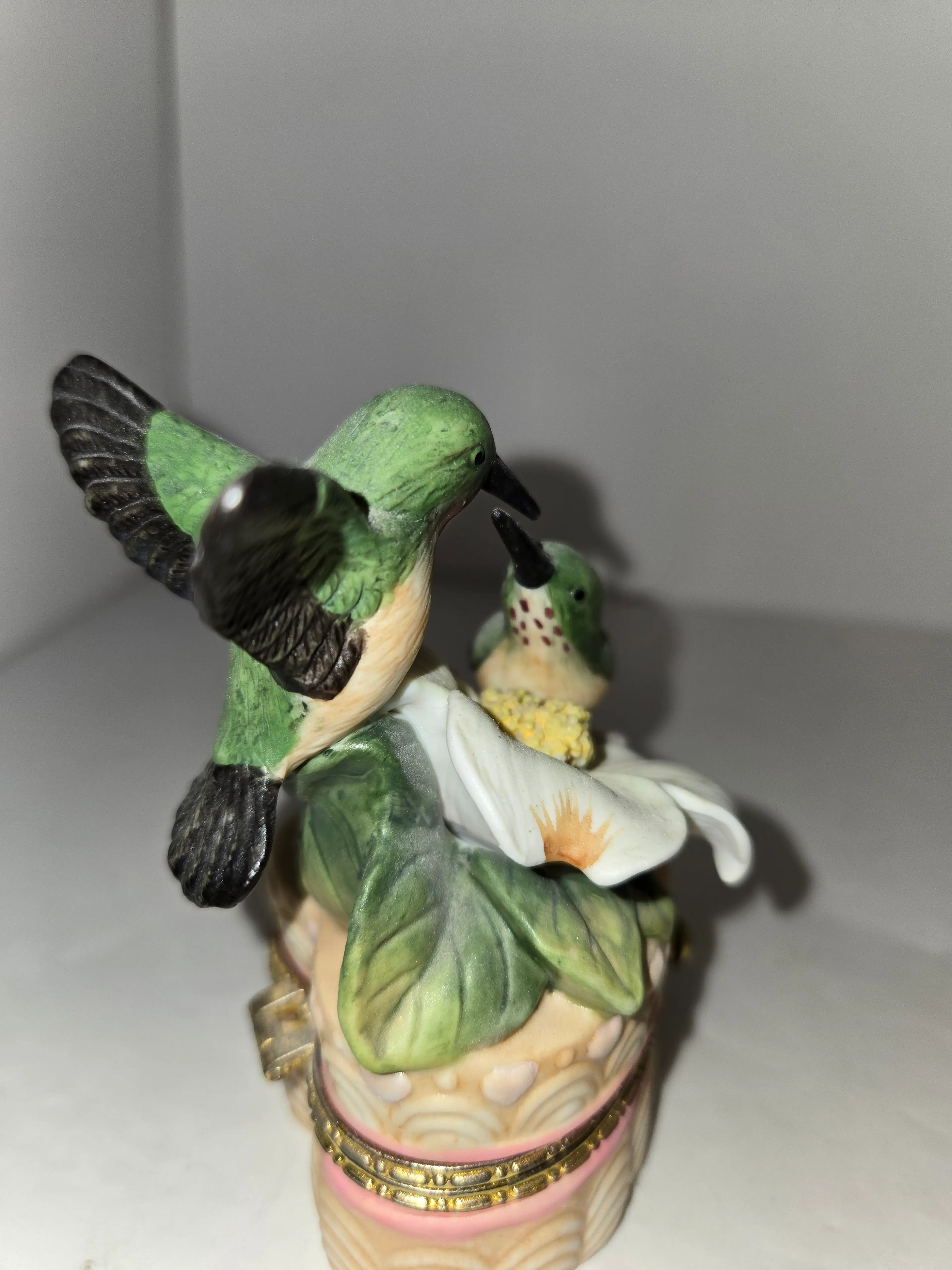 Image 5 of 5