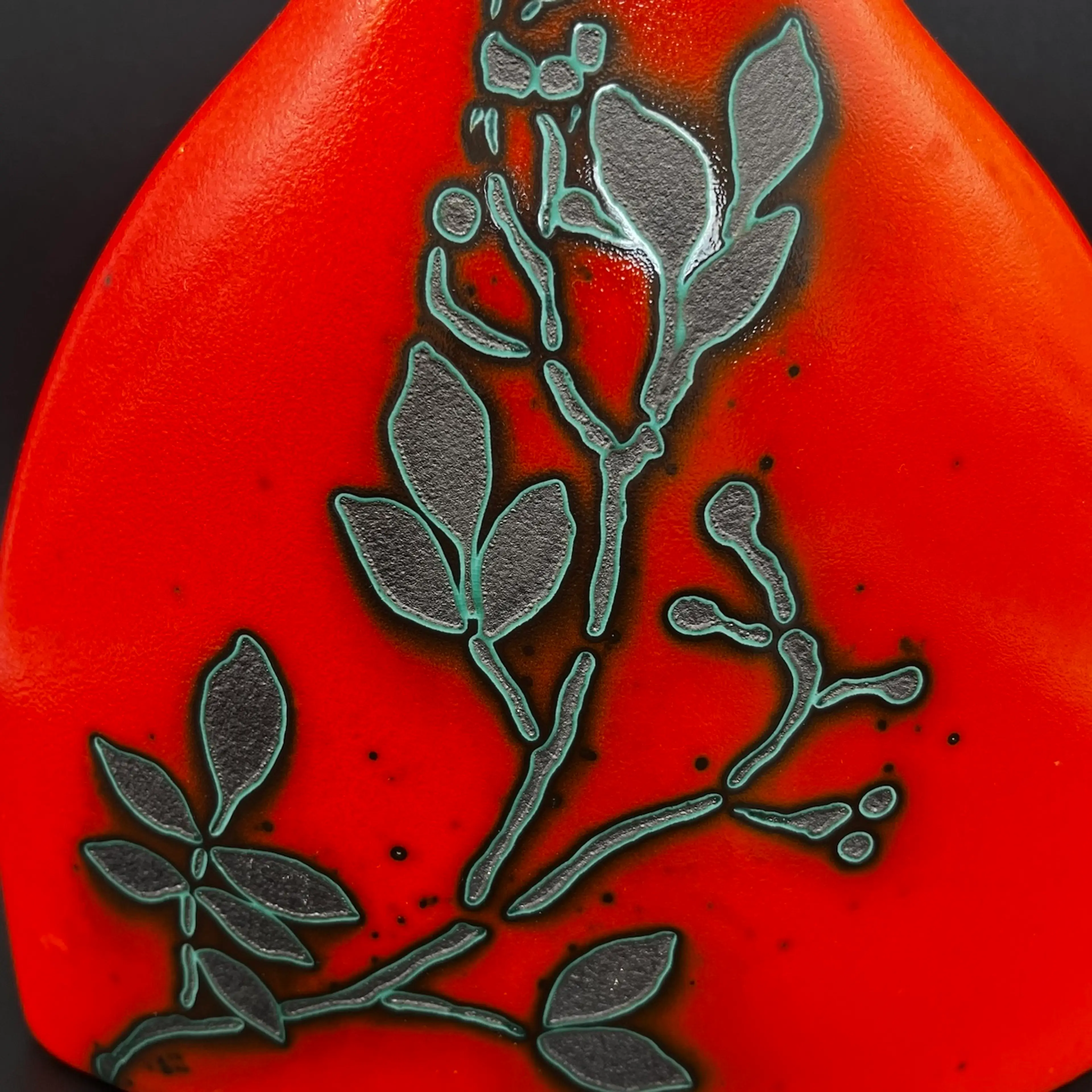 Image 2 of 8