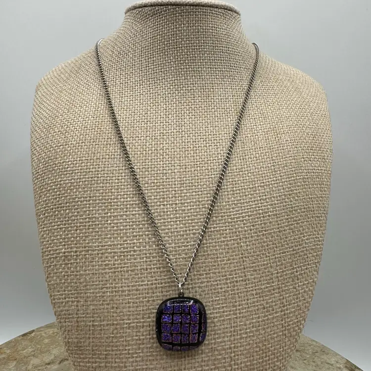 Dainty Art Glass Silver Tone Pendant Necklace