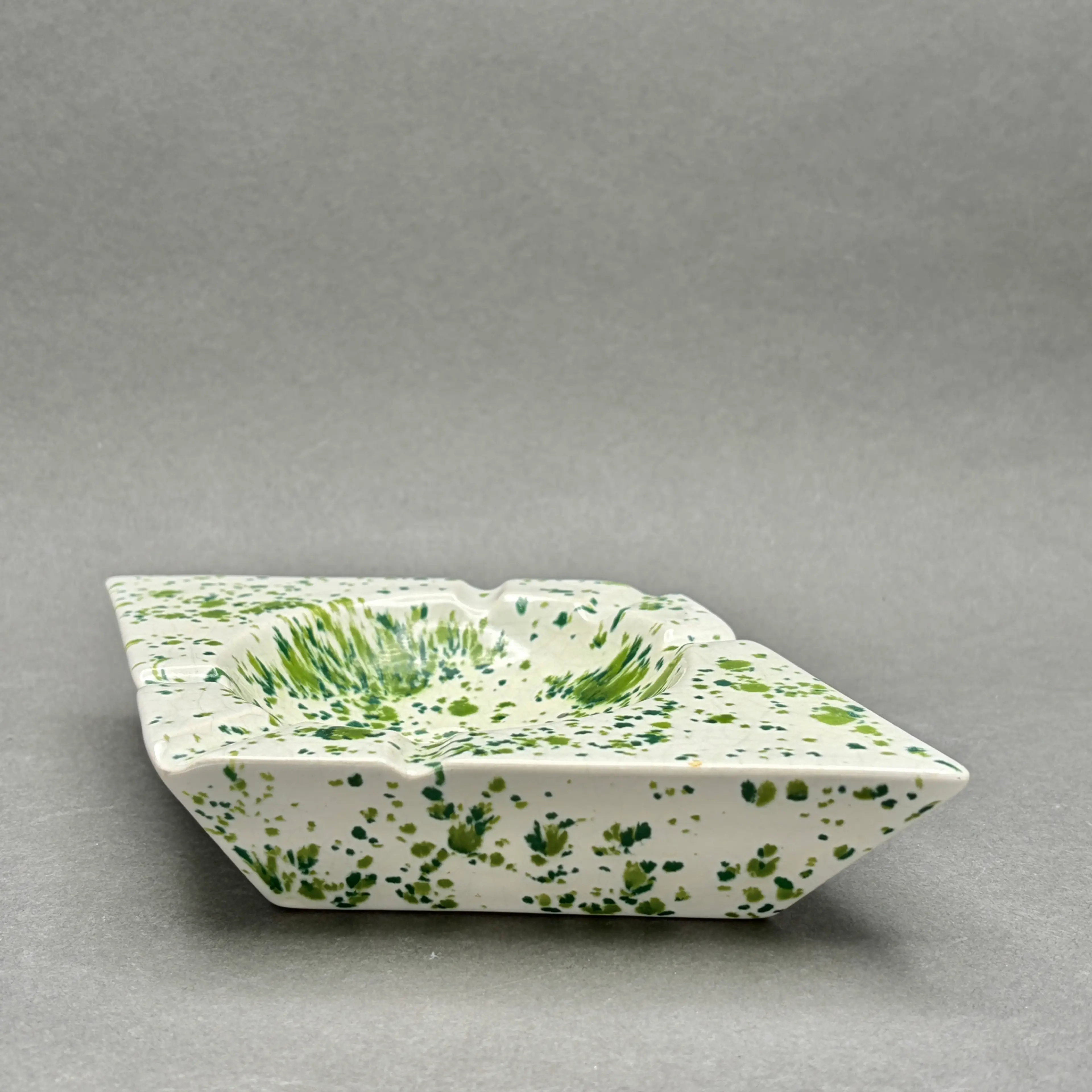 Image 2 of 8
