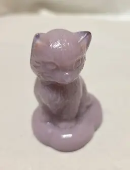 Vintage Boyd's Art Glass Kitten On A Pillow Lavender Slag Purple Cat