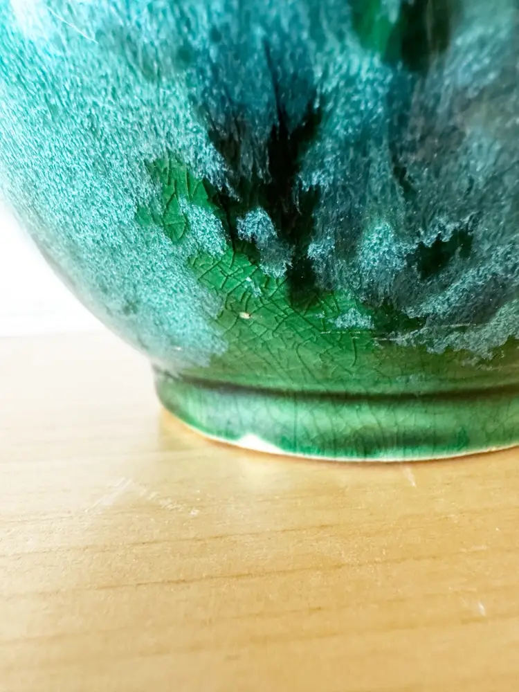 Brush McCoy Green Onyx Drip Glaze Vase (749)