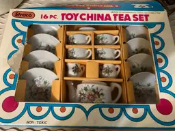 16pc Vintage Children's Toy China Kitchen Set
