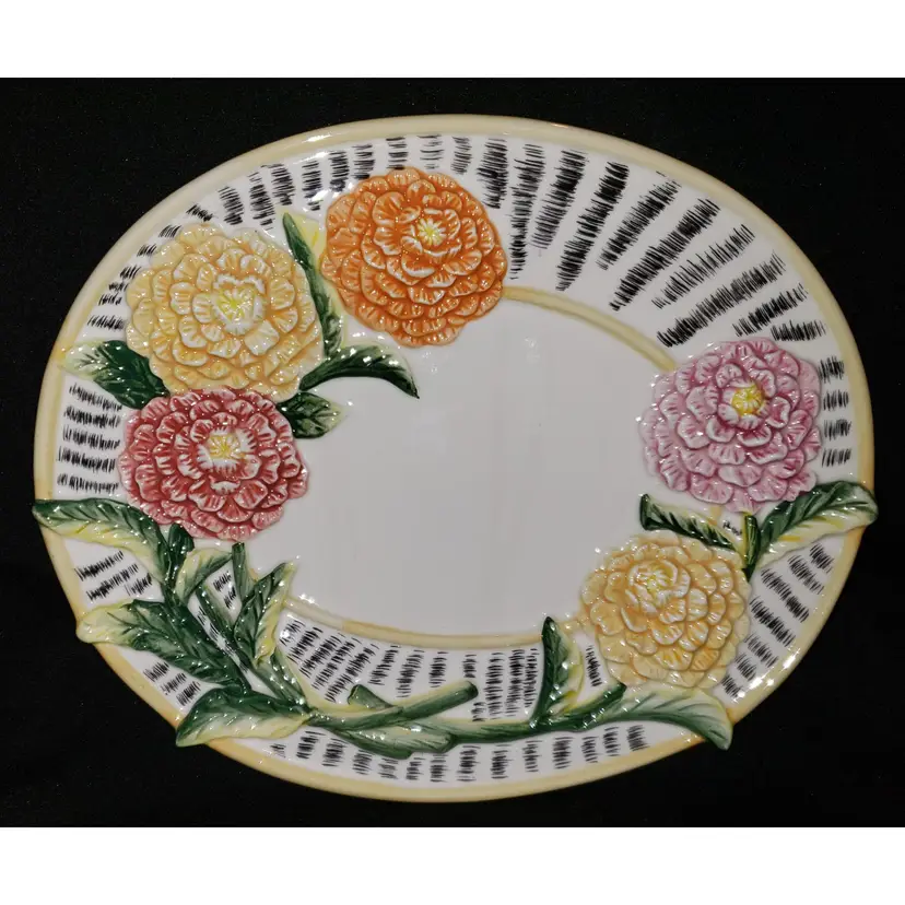 Fitz and Floyd Essentials Small Oval Plate Wall Display Flowers Zinnias