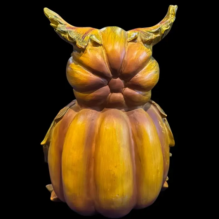 Resin Pumpkin & Leaf Sunflower Owl