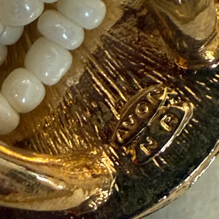 Avon Necklace 16” With 3” Extension