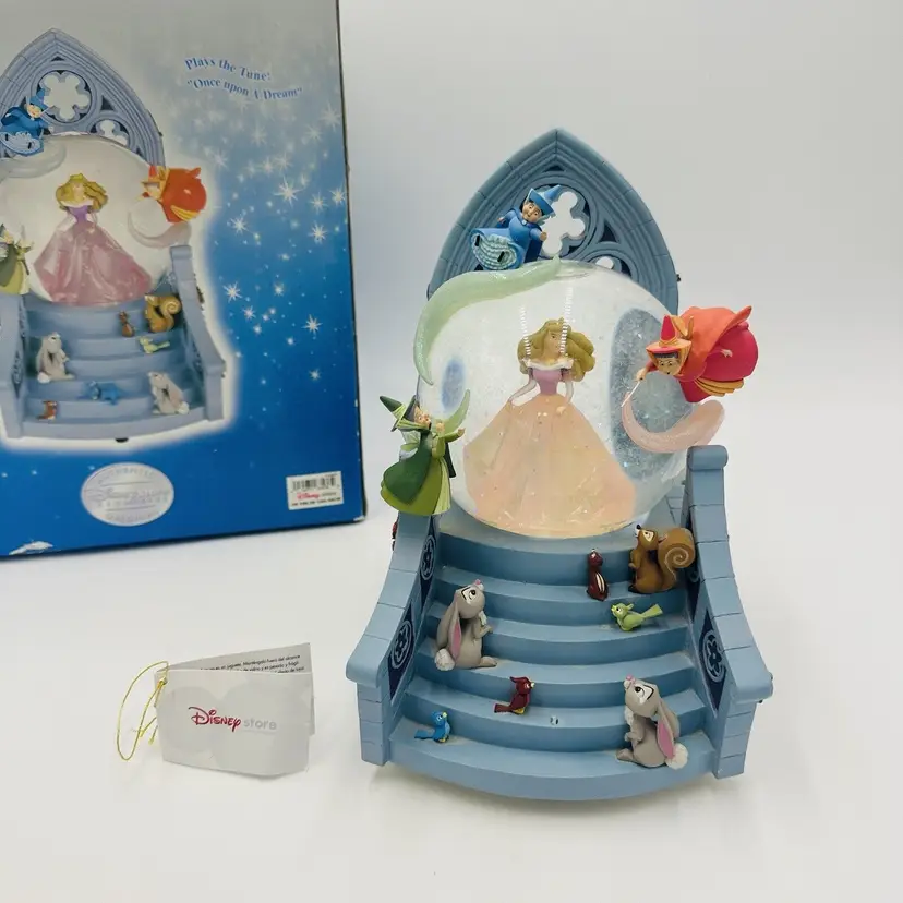 Disney Store Snow Globe Aurora with Fairies Once Upon A Dream Song Works Lights
