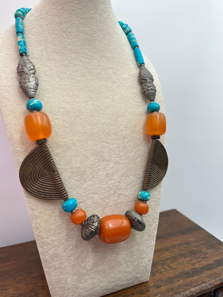 Cultural Moroccan Tibetan Style Amber Color Resin Necklace Turquoise Color Statement Necklace