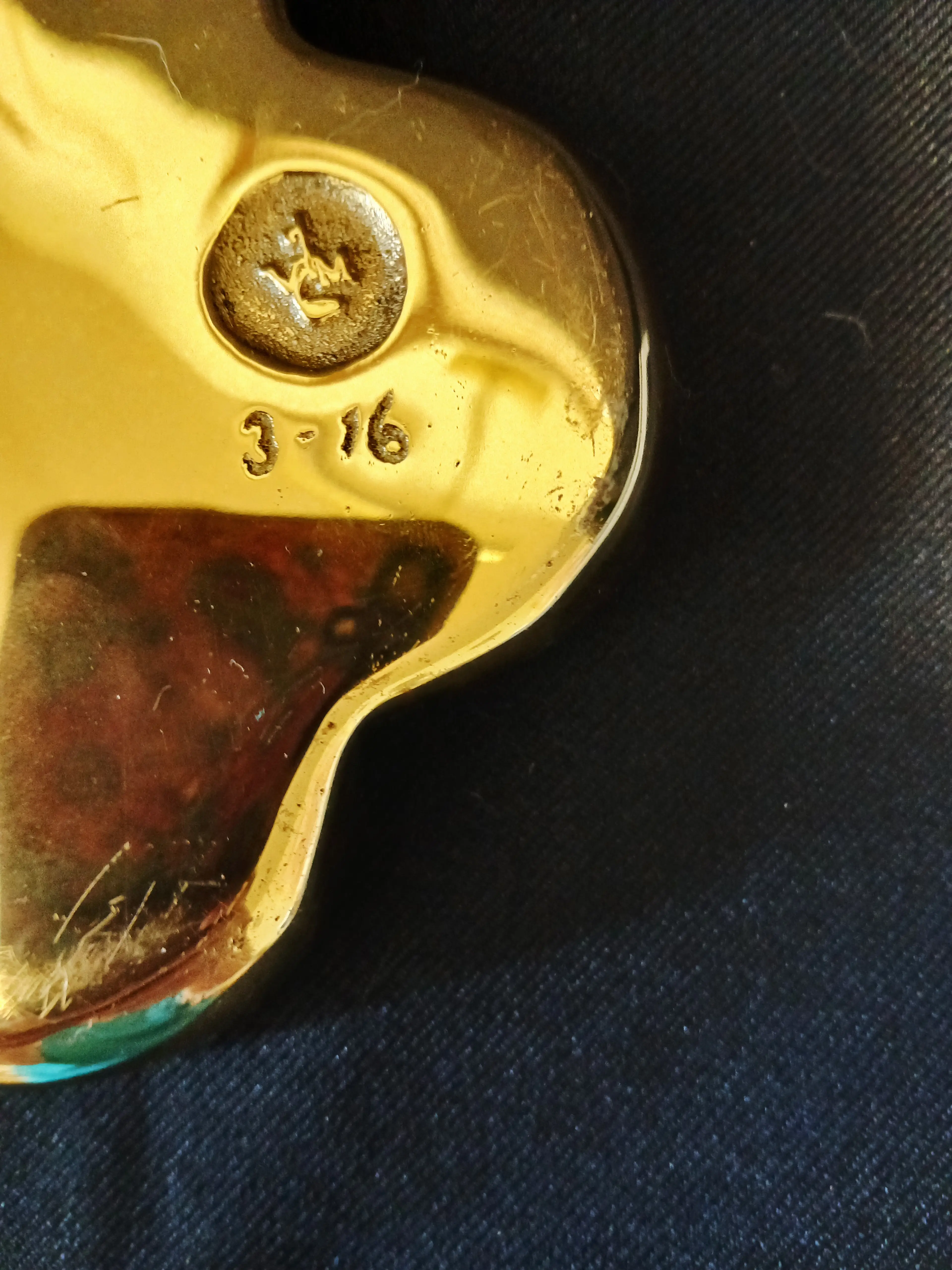 Image 3 of 4