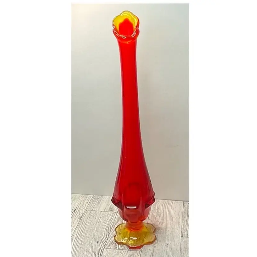 Amberina Swung Glass Vase