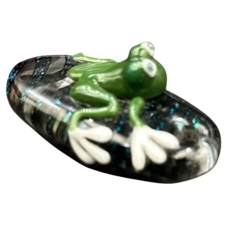 #01 Fused Handmade Frog Laying On A Slab Of Glass