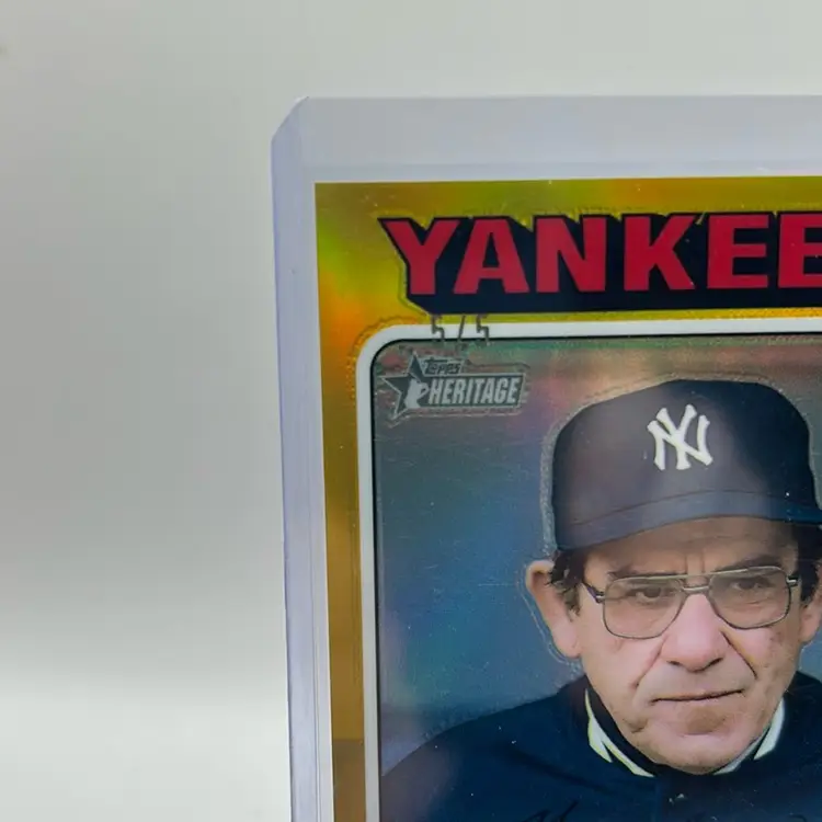 Yogi Berra 2025 Topps Heritage Gold Chrome 5/5