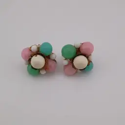 Vintage screwback earrings