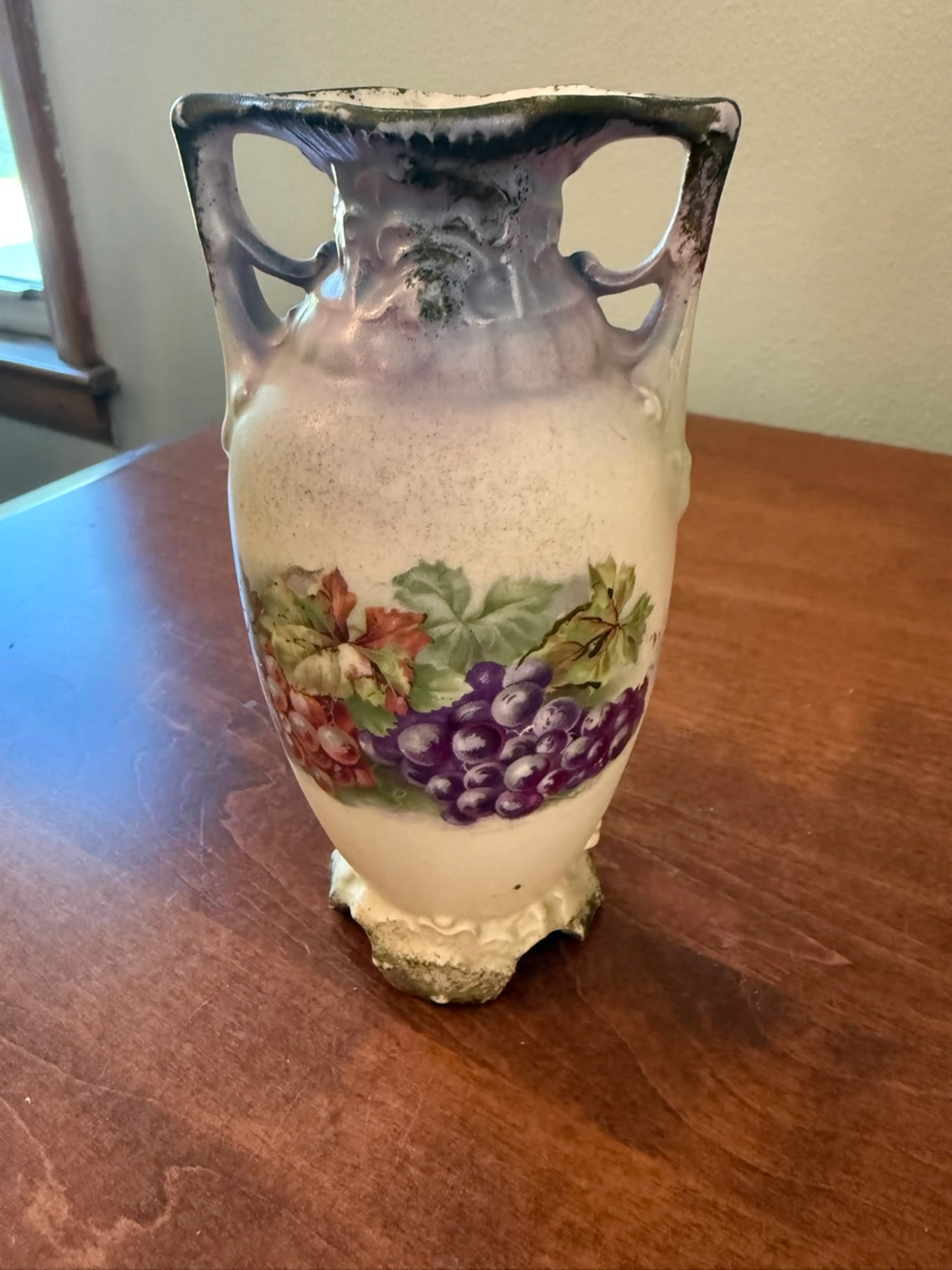Image 1 of 5