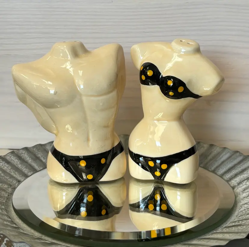 1980’s Vintage Sarsaparilla Five & Dime “Beach Body” Salt & Pepper Shaker Set