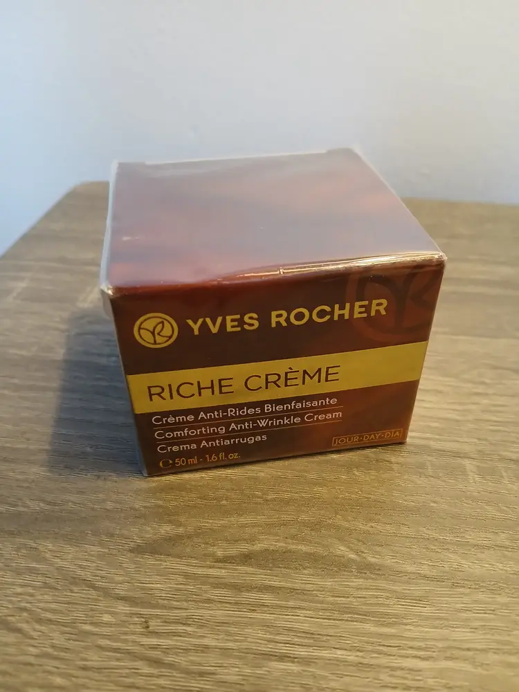 Yves Rocher Riche Crème Comforting Anti-Wrinkle Day Cream