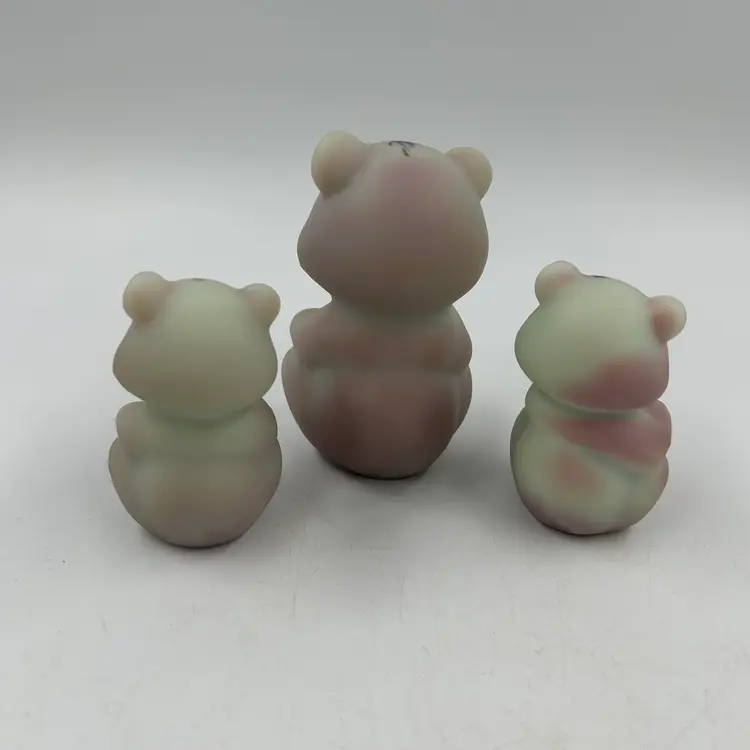 Vintage Satin Green Burmese Fenton Bear Family With Handpainted Purple Roses. All 3 Are Signed By The Artist. Babies Are 2.5”T Momma Bear Is 3.5” T