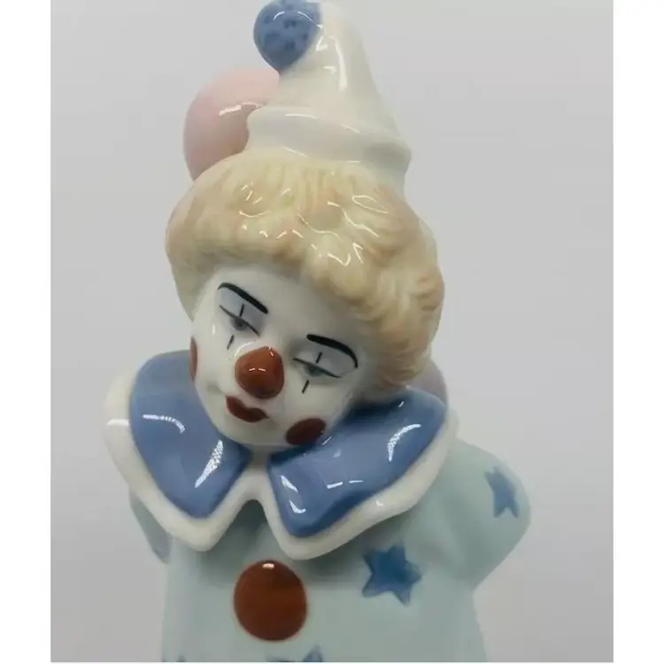 VINTAGE NADAL PORCELAIN FIGURINES SPAIN # 2367