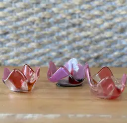 Set of 3 Fused Glass Pink and Red Glass Trinket Dishes/Votive Holders