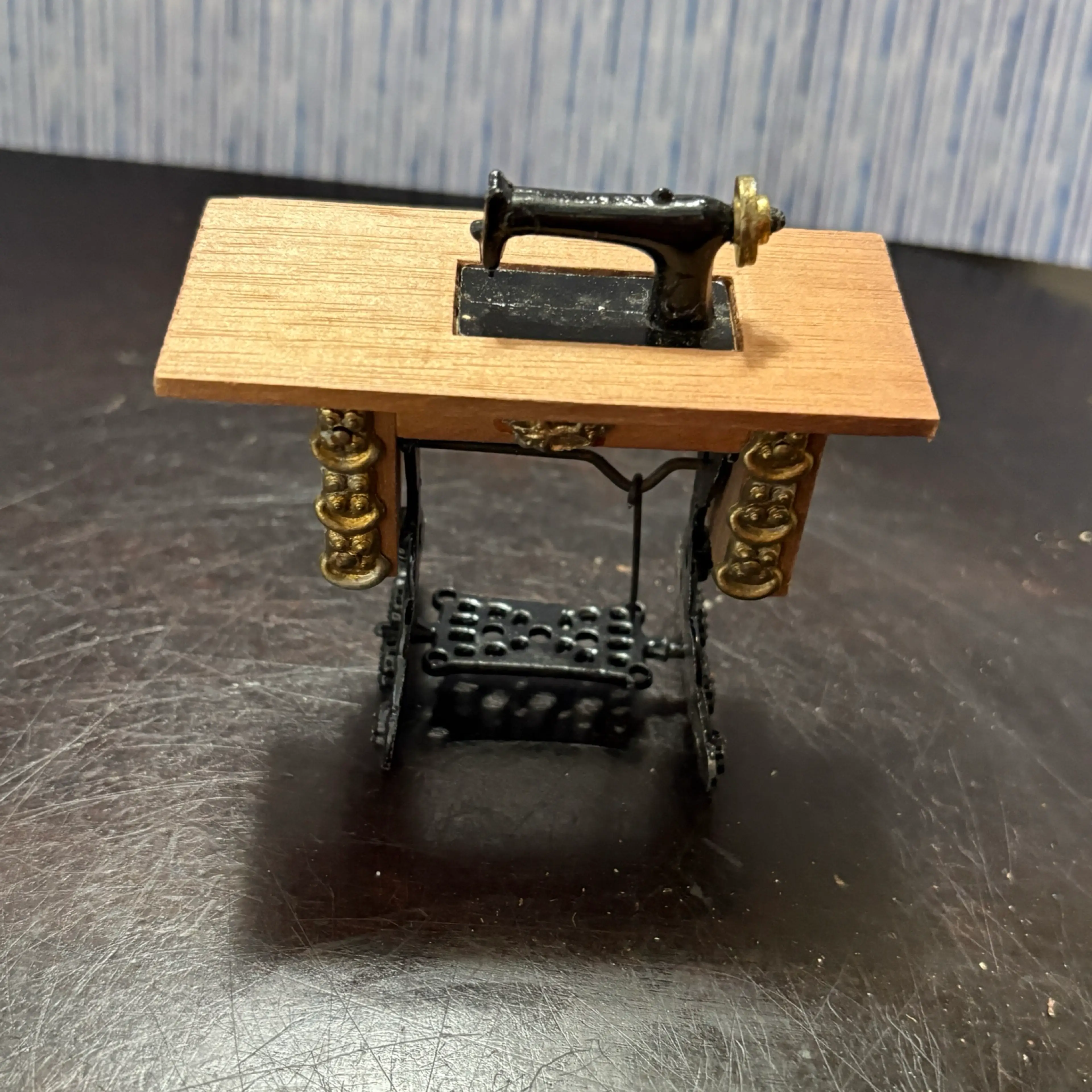 Image 3 of 9