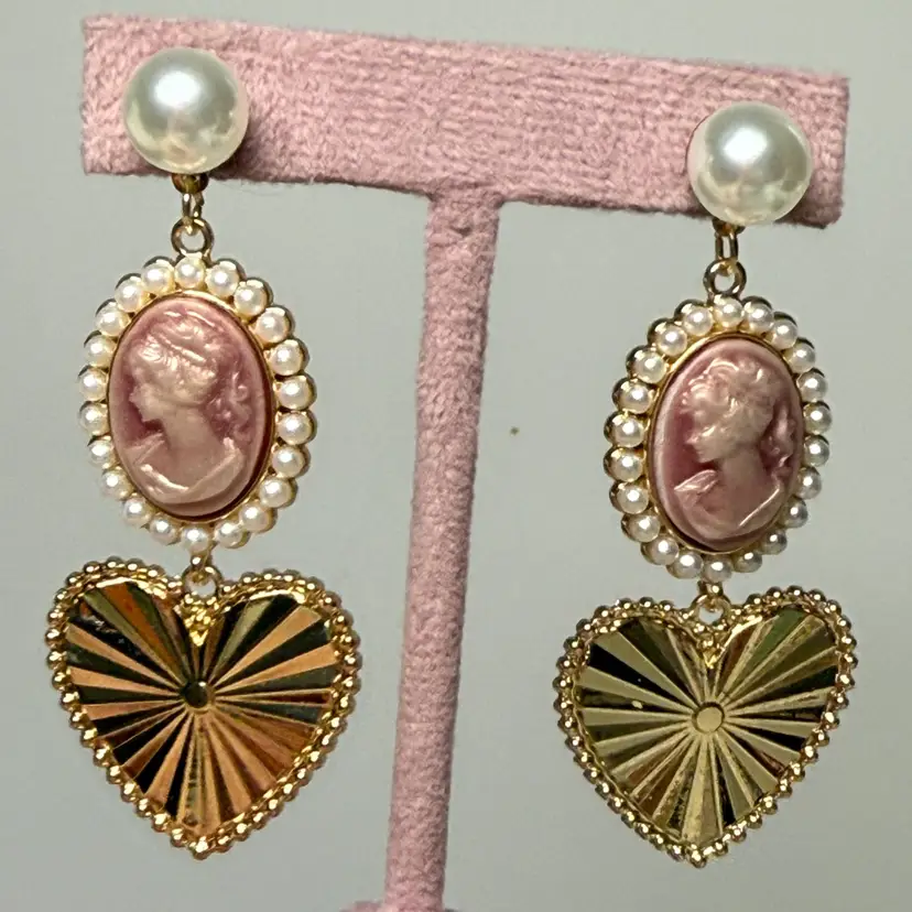 Gold Tone Faux Pearl Pink Cameo Drop Earrings