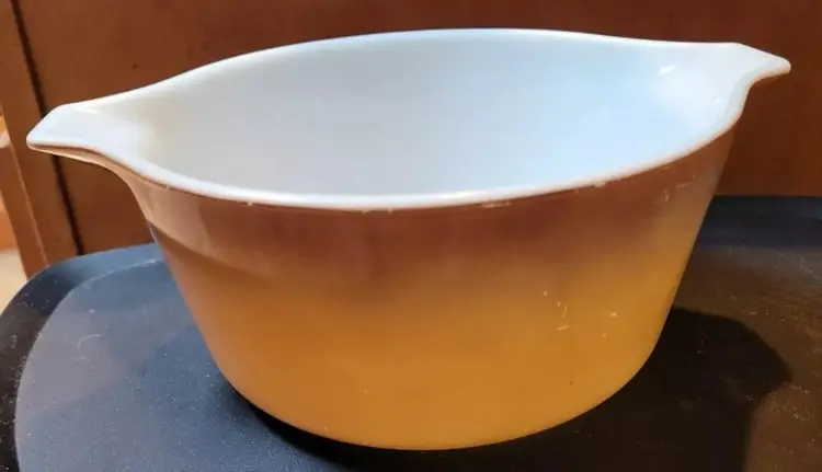 Pyrex 474-B Two Tone Orange Brown 1.5 Qt. Casserole Dish Vintage