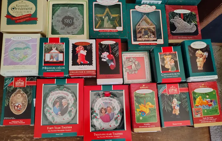 24 Hallmark ornaments 1980s-90s Lot #1