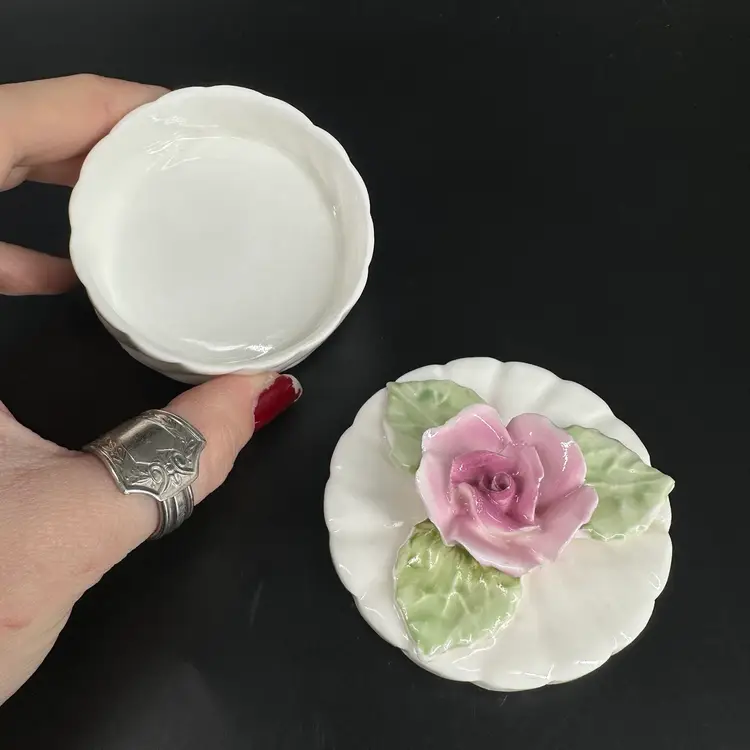 Pia Bone China Small Trinket Box